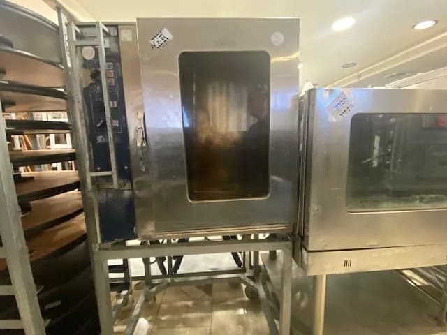 מכשירי בישול מקצועיים להשכרה