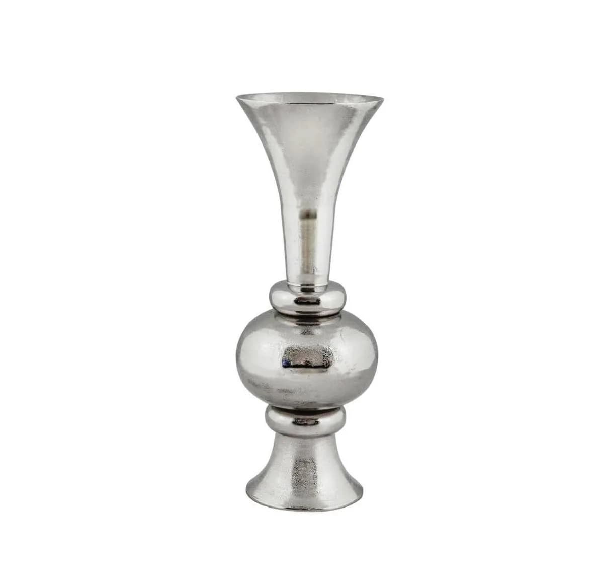 vase מתכתי דקורטיבי